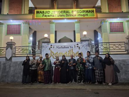 SAFARI TARAWIH DI MASJID JENDRAL SOEDIRMAN PAYAMAN UTARA