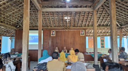MUSYAWARAH KALURAHAN REMBUK STUNTING